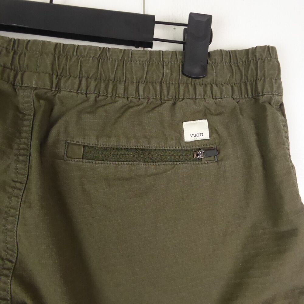 Vuori Shorts Womens SZ M 2.5" Inseam Vintage Ripstop Raw Hem Lightweight Casual - Picture 8 of 12